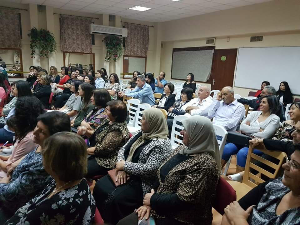 مشاهد من امسيتنا مع بروفسور رياض اغباريه مشاهد من امسيتنا مع بروفسور رياض اغباريه