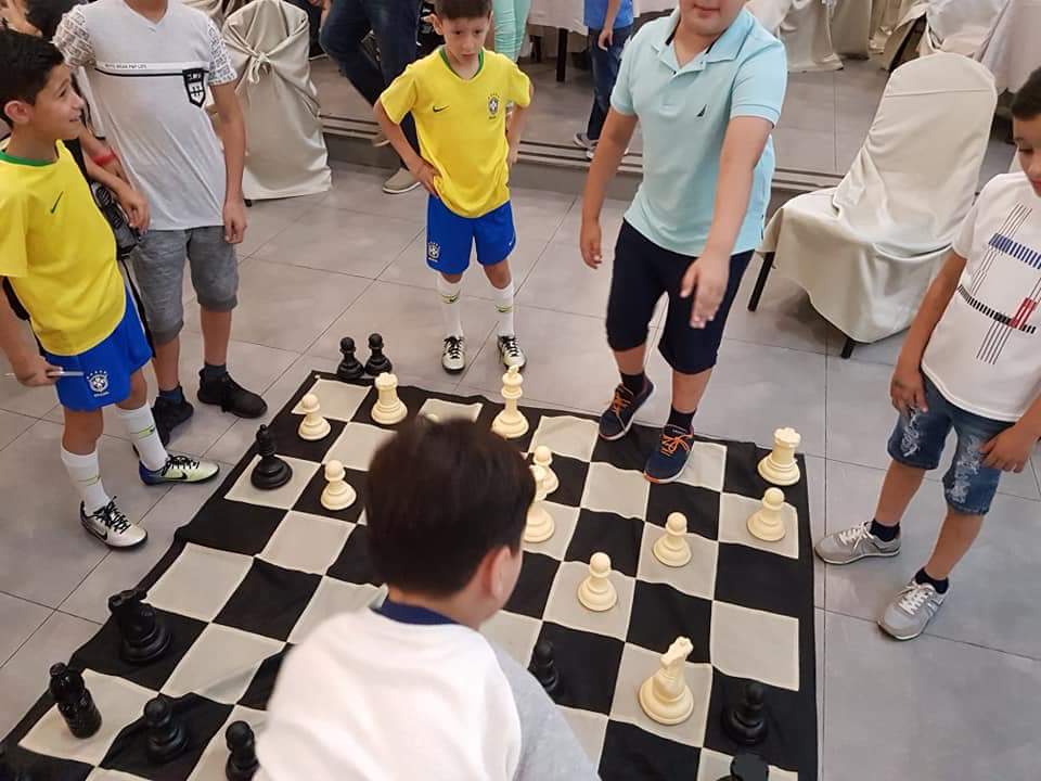 اليوم الحر للعبة الشطرنج اليوم الحر للعبة الشطرنج