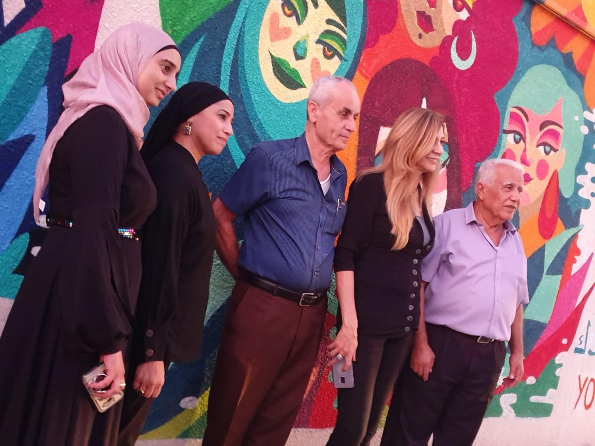 من افتتاح من افتتاح